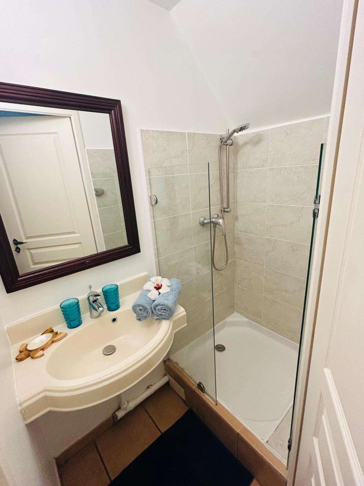 Ti Cocotier Appartement Vue Mer 2 A 6 Personnes Village Pierre Et Vacances 상트루스 외부 사진